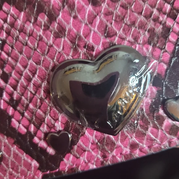 Betsey Johnson Pink Snake Print Handbag - Picture 6 of 8